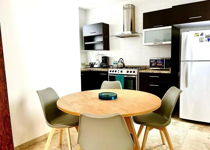 Condesa Amsterdam G Elegant 1br, 1ba Nestled On Amsterdam Avenue