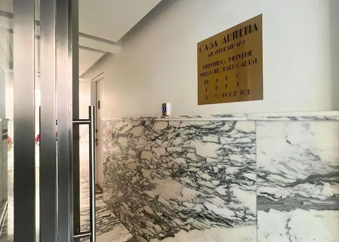 Condesa Amsterdam G Elegant 1br, 1ba Nestled On Amsterdam Avenue