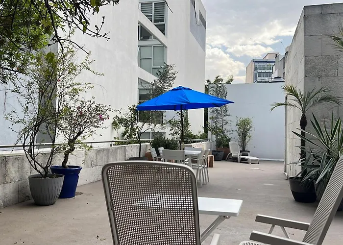 Condesa Amsterdam G Elegant 1br, 1ba Nestled On Amsterdam Avenue